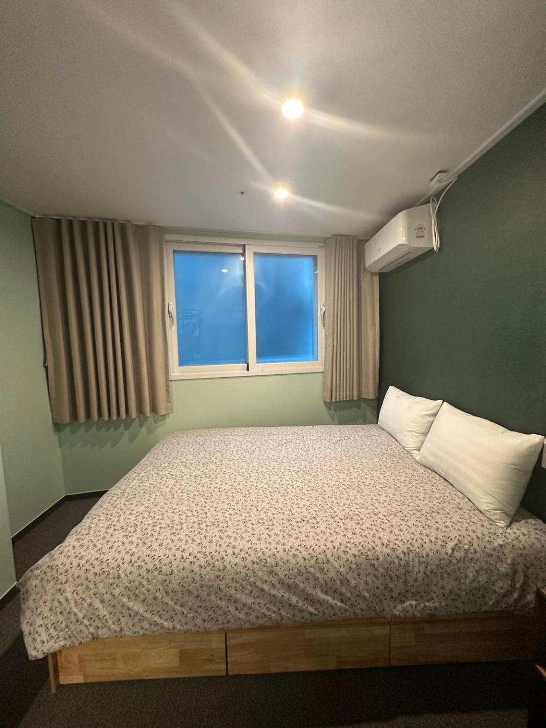R Guesthouse Jongmyo Σεούλ Εξωτερικό φωτογραφία